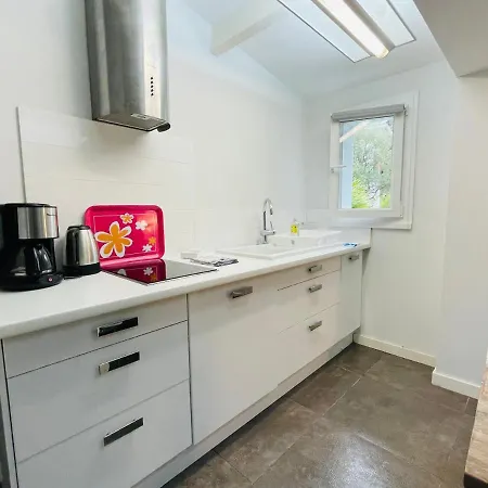 Petite Maison * アンデルノ・レ・バン